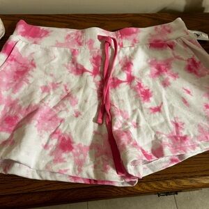 New with tags woman’s Disney Parks Tie Dye Shorts size large